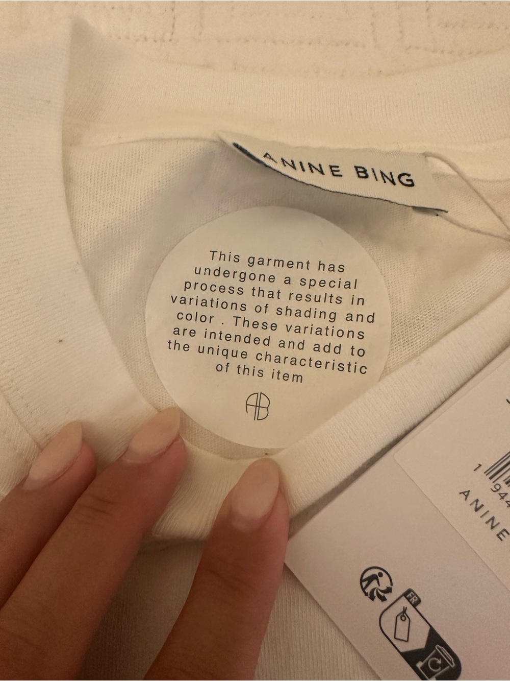 ANINE BING White Crewneck Carson Blur Tee with 'NEW YORK' - Picture 4 of 11